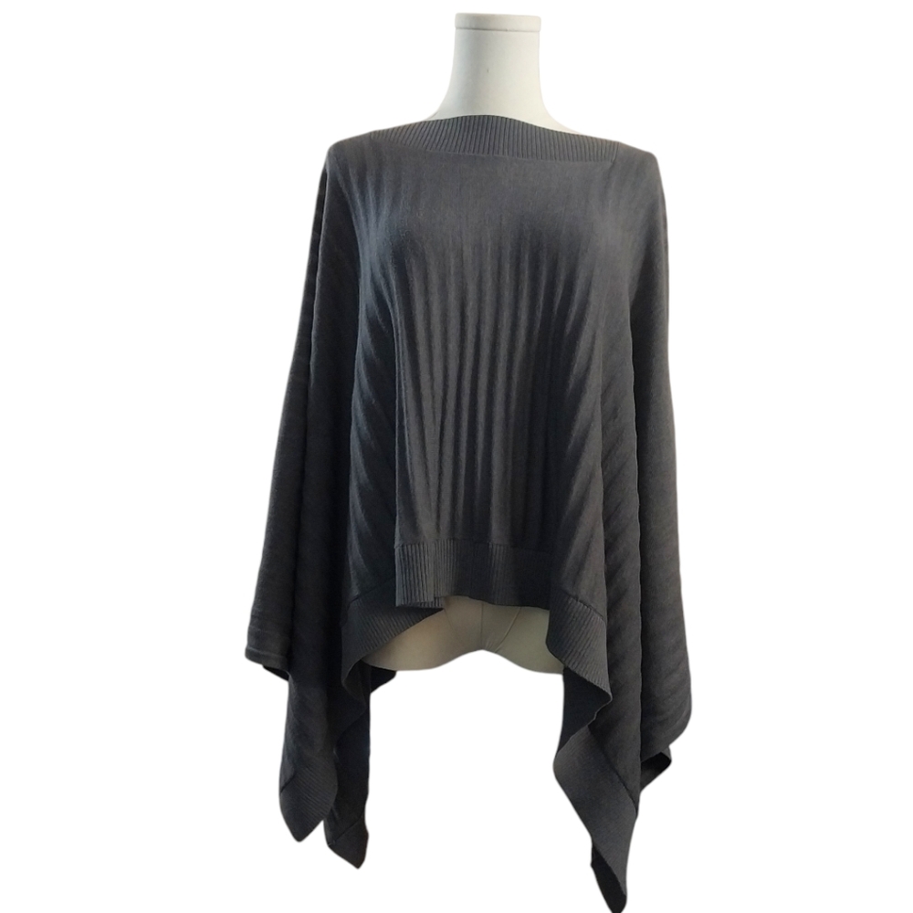 Lululemon Athletica Forward Flow Poncho - Picture 4 of 7
